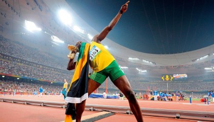 开云体育官网登入-西甲赛后专家深度剖析，控球率变化背后的策略逻辑，足球比赛的控球率如何计算