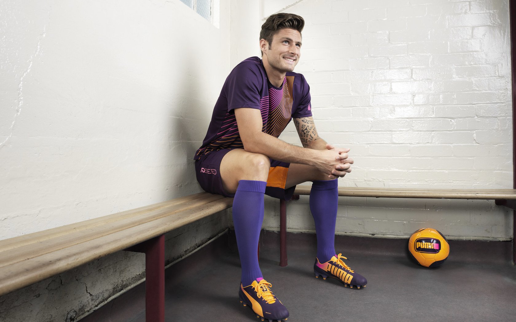 法甲裁判执法尺度引发热议，法甲处罚